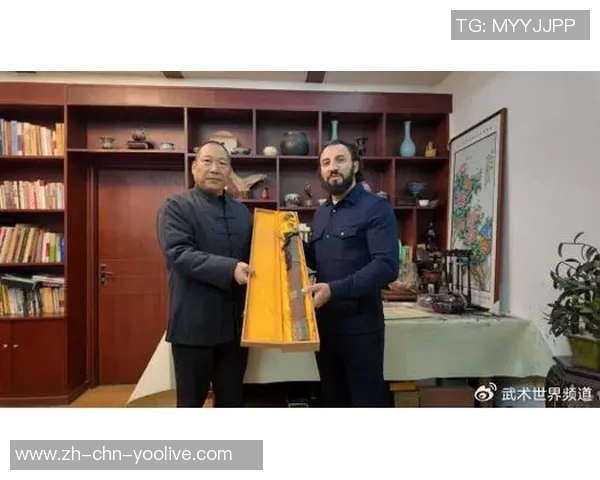 成吉思汗与阿拉佐夫的历史对决与文化碰撞探讨